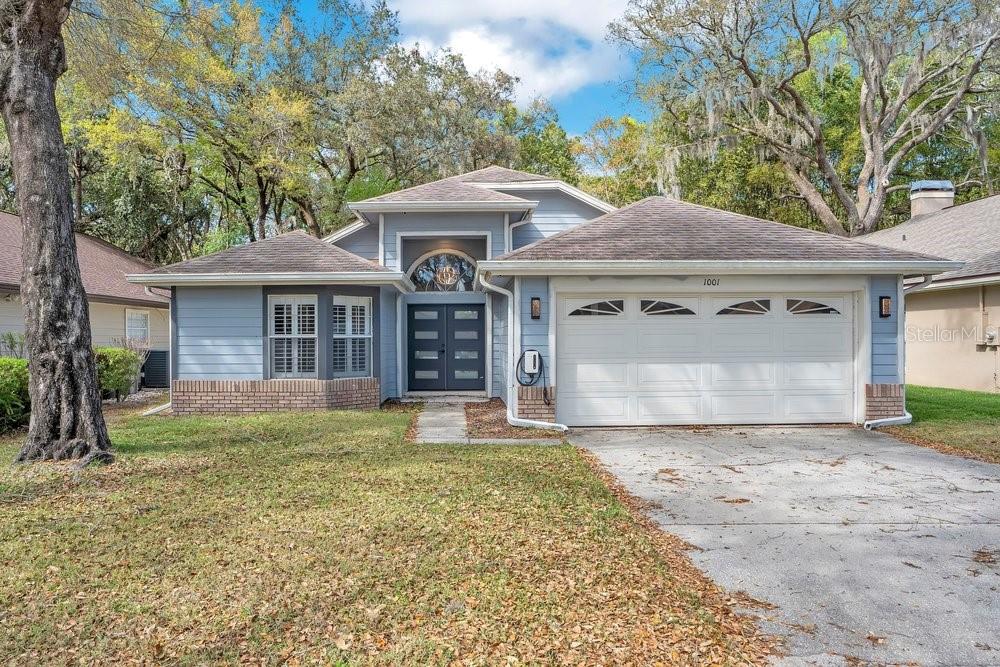 Single Family Residence in APOPKA, FL - Daniel Dourado
