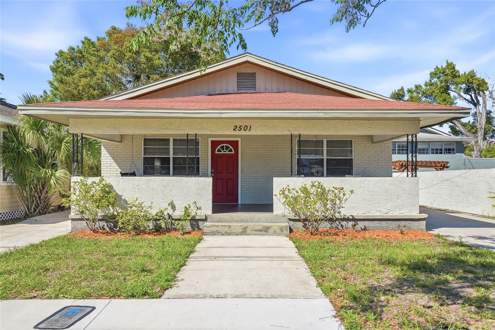 Single Family Residence in TAMPA, FL - Daniel Dourado