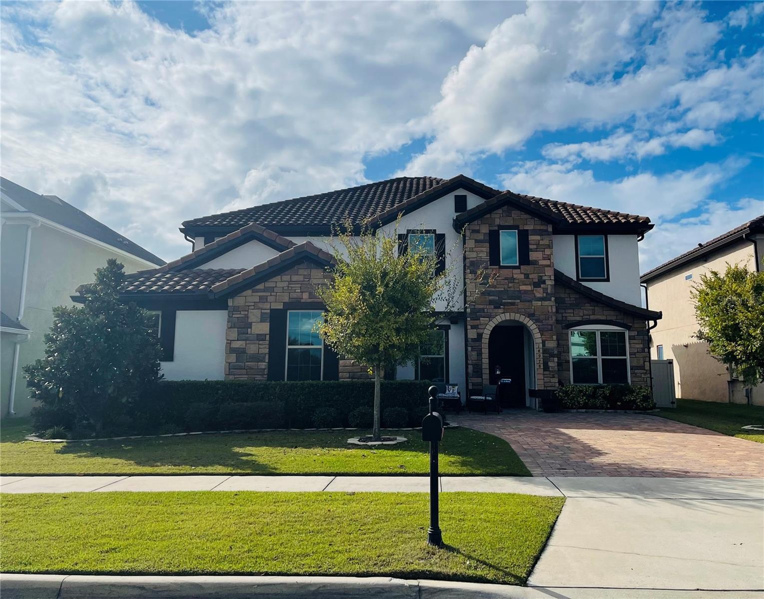 Single Family Residence em ORLANDO, FL - Daniel Dourado