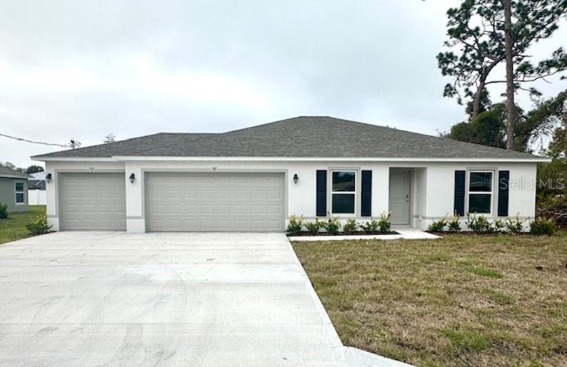 Single Family Residence in PALM COAST, FL - Daniel Dourado