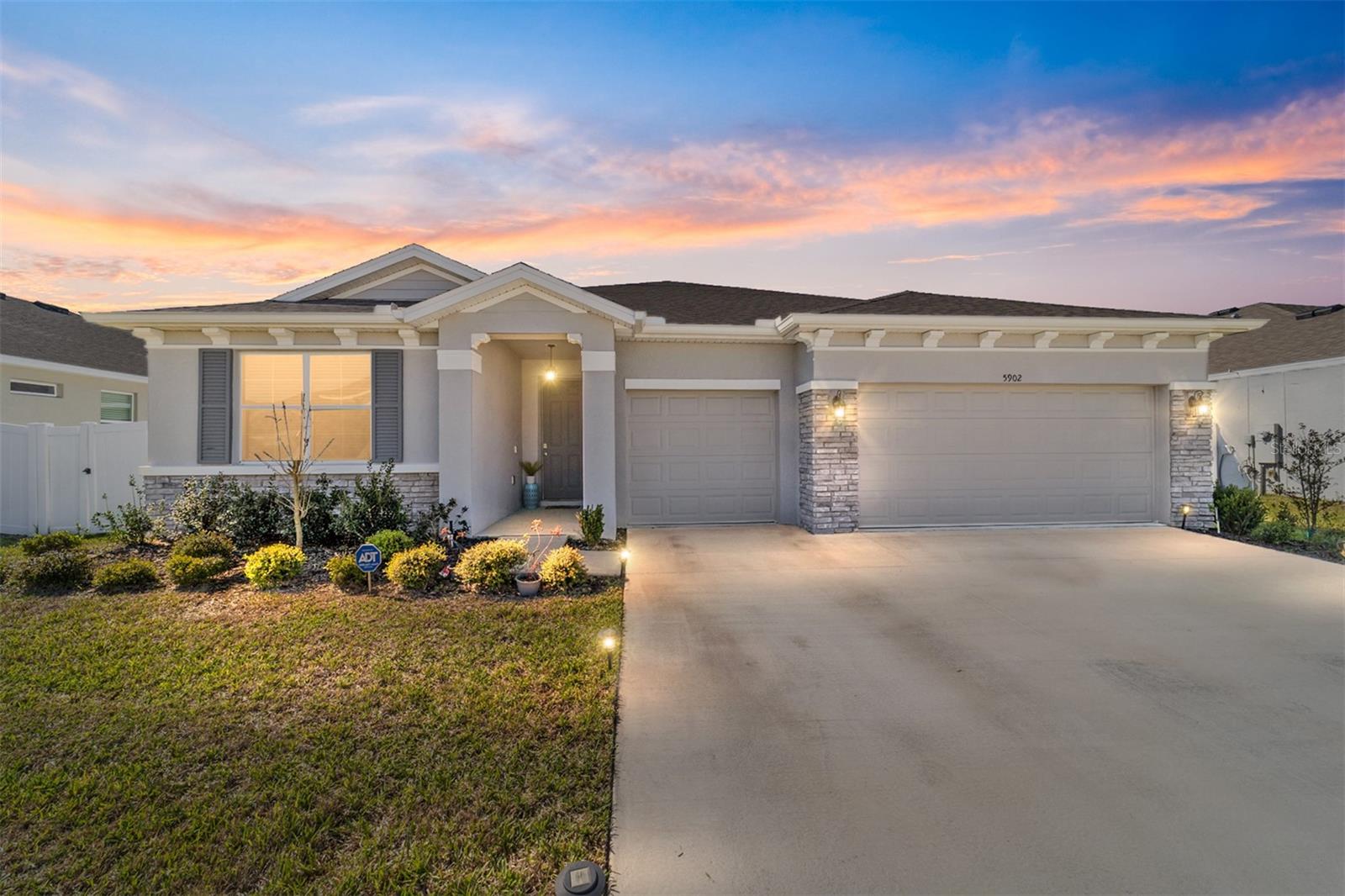 Single Family Residence in OCALA, FL - Daniel Dourado