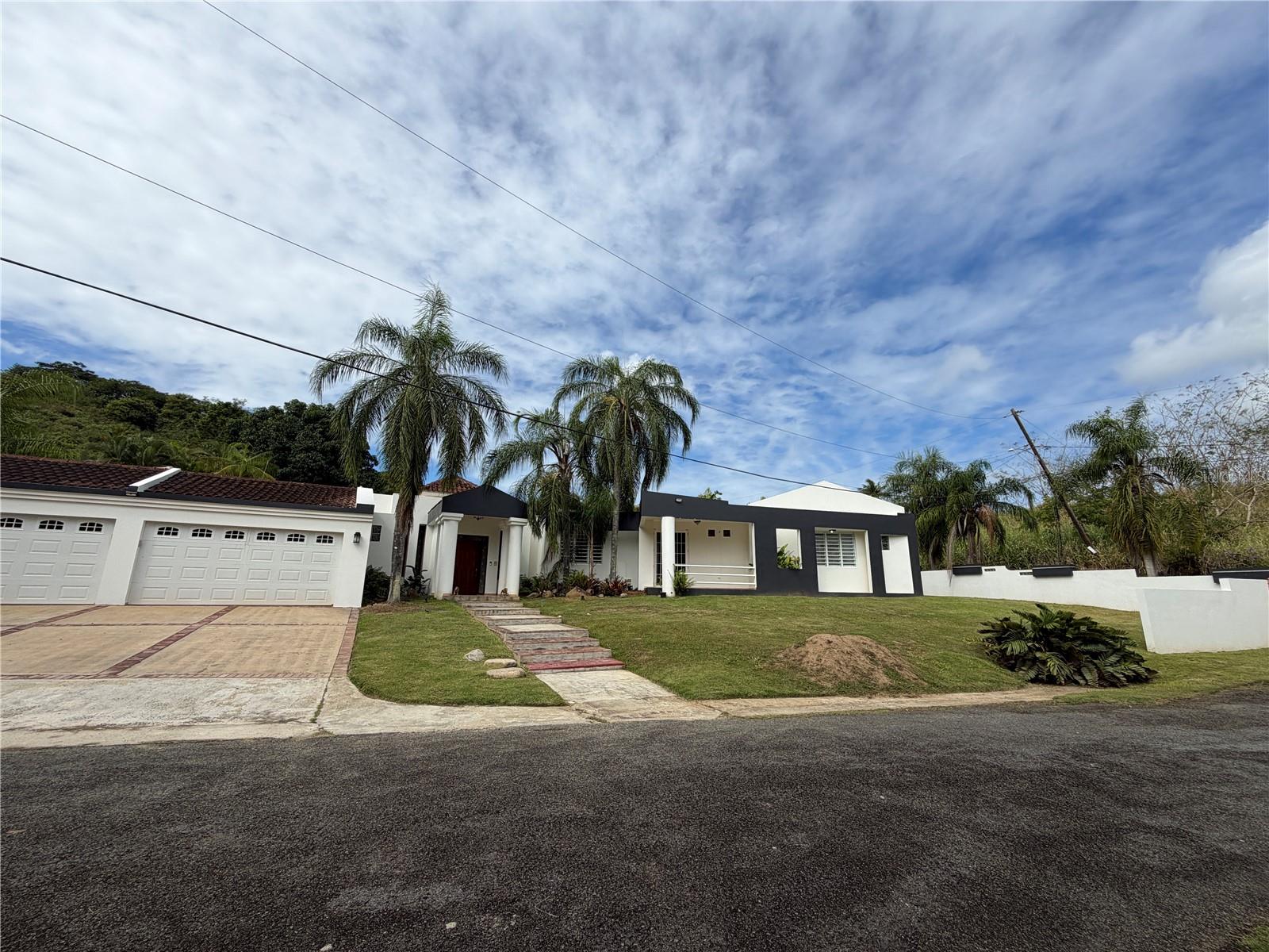 Single Family Residence em GURABO, PR - Daniel Dourado