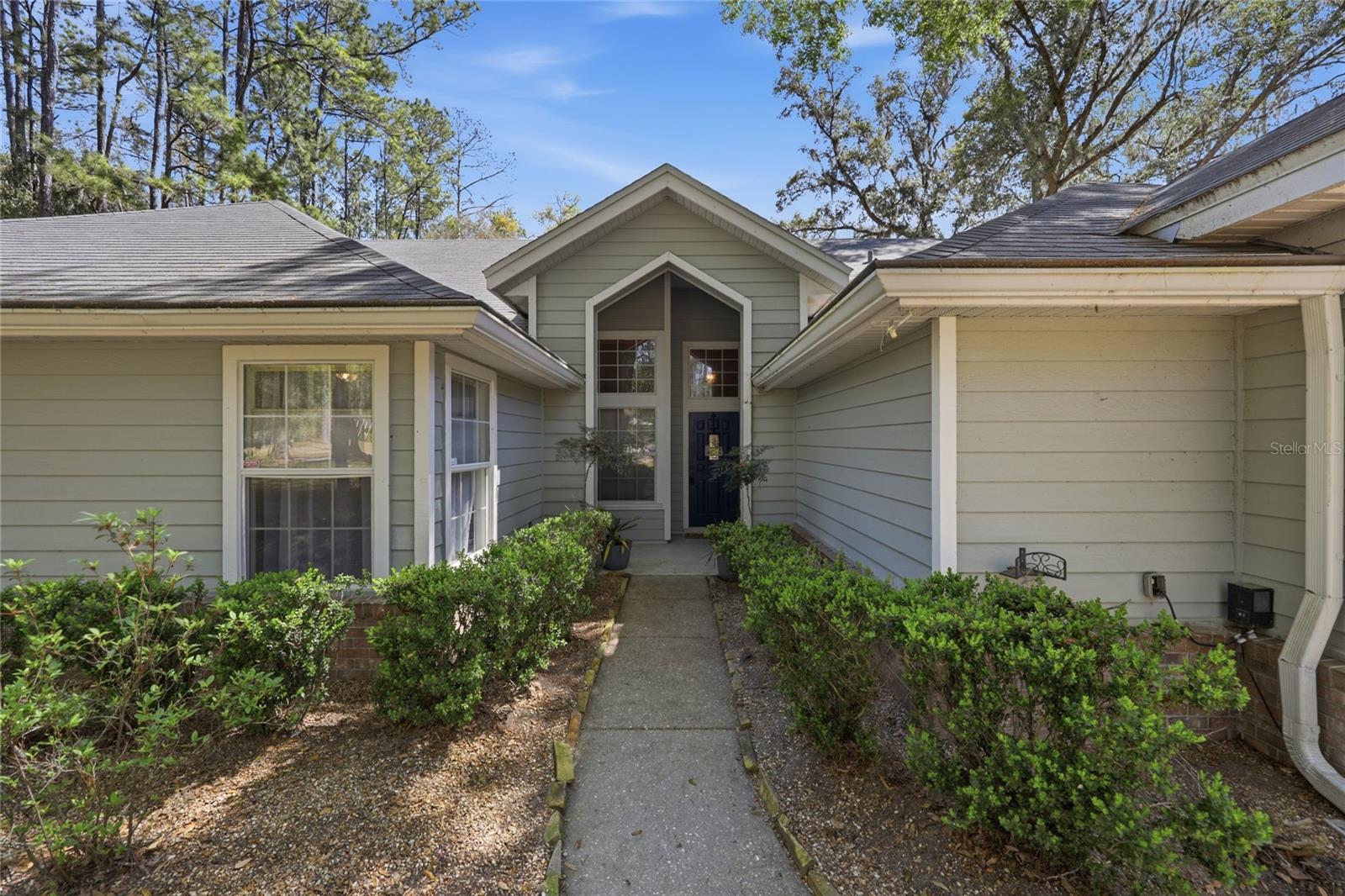 Single Family Residence em ALACHUA, FL - Daniel Dourado