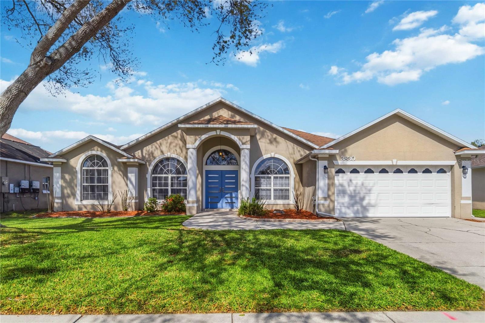 Single Family Residence em ST CLOUD, FL - Daniel Dourado