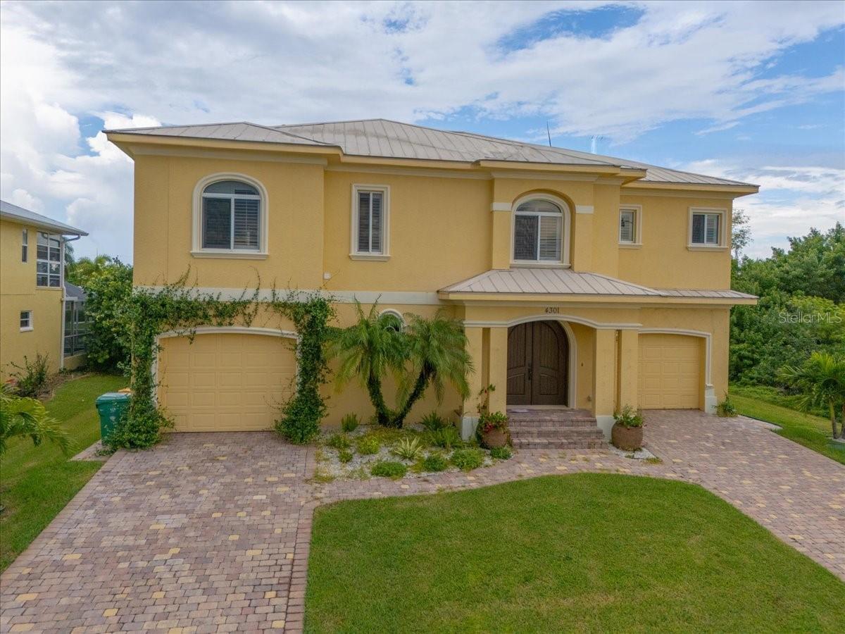 Single Family Residence em PUNTA GORDA, FL - Daniel Dourado