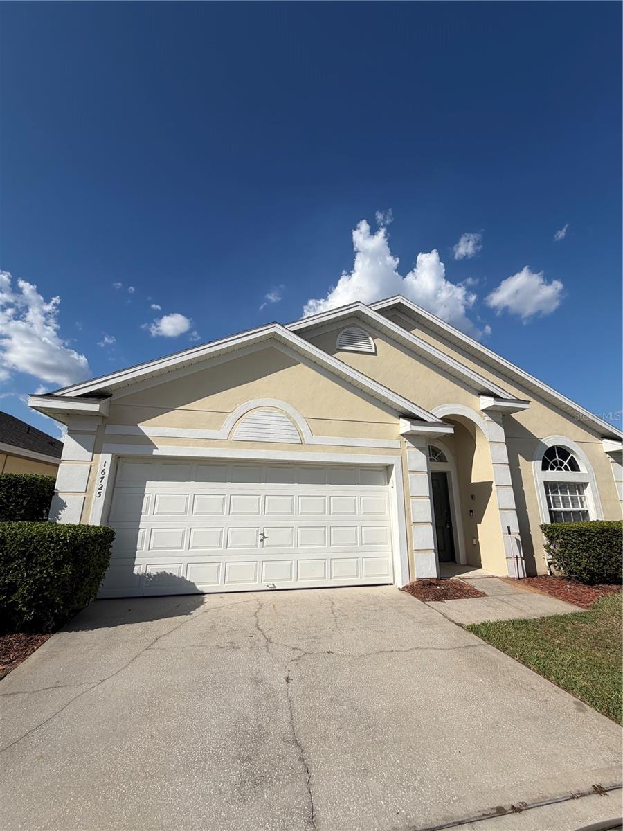 Single Family Residence em CLERMONT, FL - Daniel Dourado