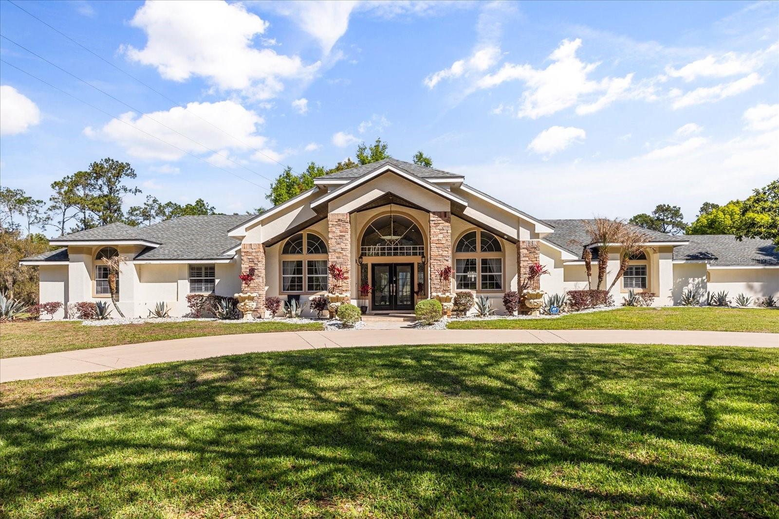 Single Family Residence em LONGWOOD, FL - Daniel Dourado