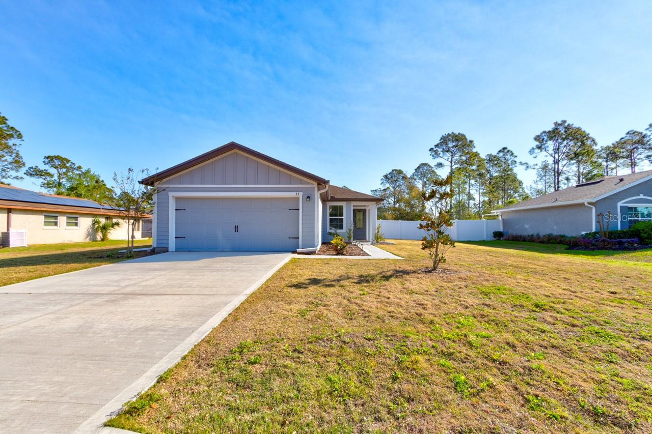 Single Family Residence in PALM COAST, FL - Daniel Dourado