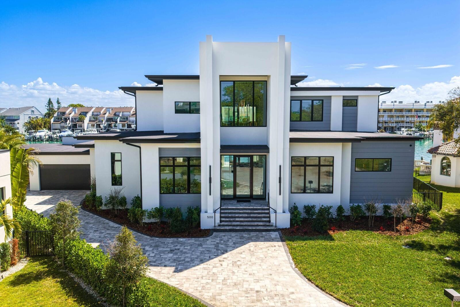 Single Family Residence em TIERRA VERDE, FL - Daniel Dourado