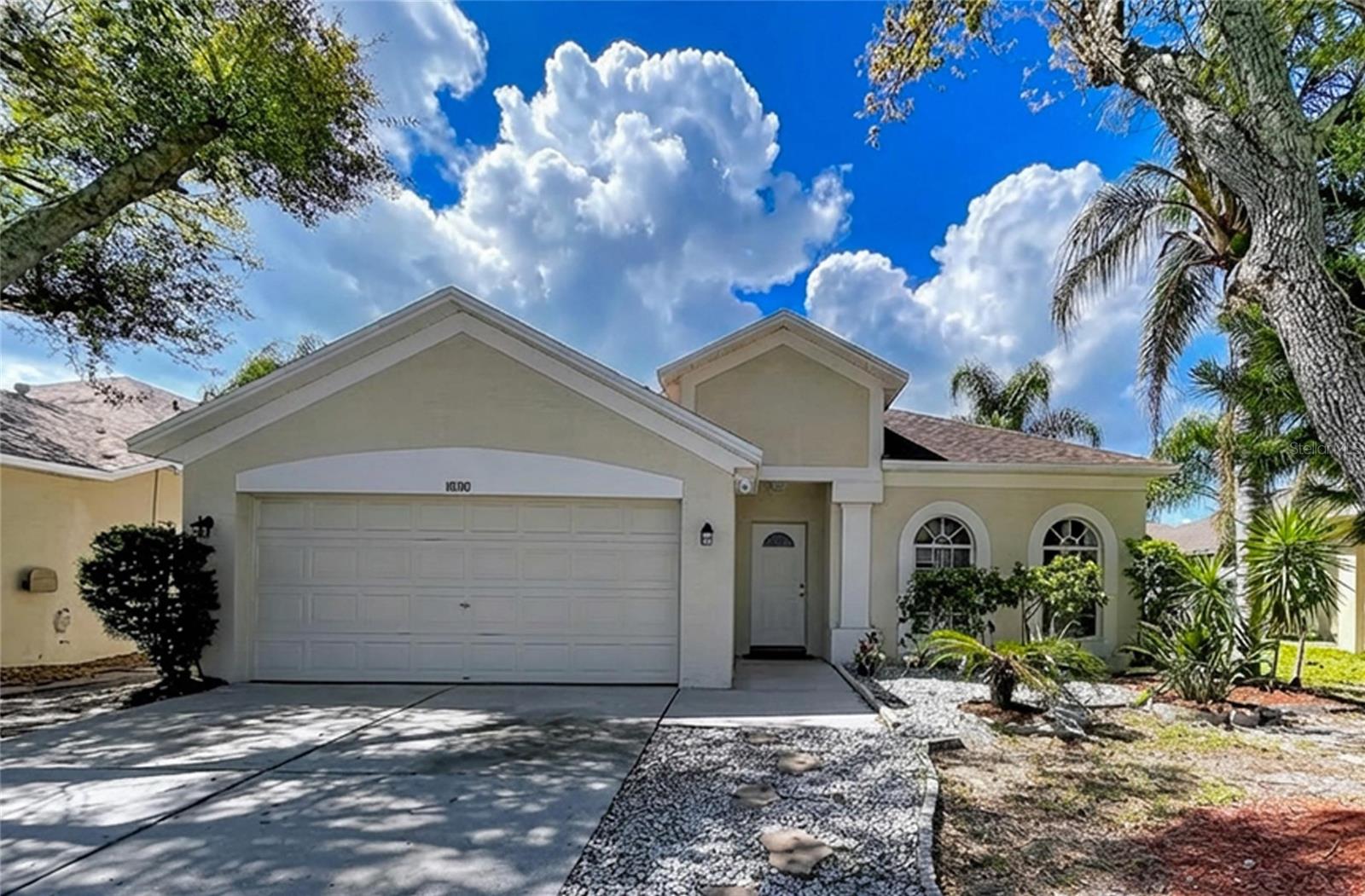 Single Family Residence in TAMPA, FL - Daniel Dourado