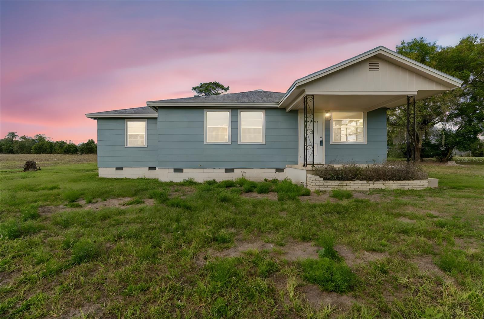 Single Family Residence em ZEPHYRHILLS, FL - Daniel Dourado