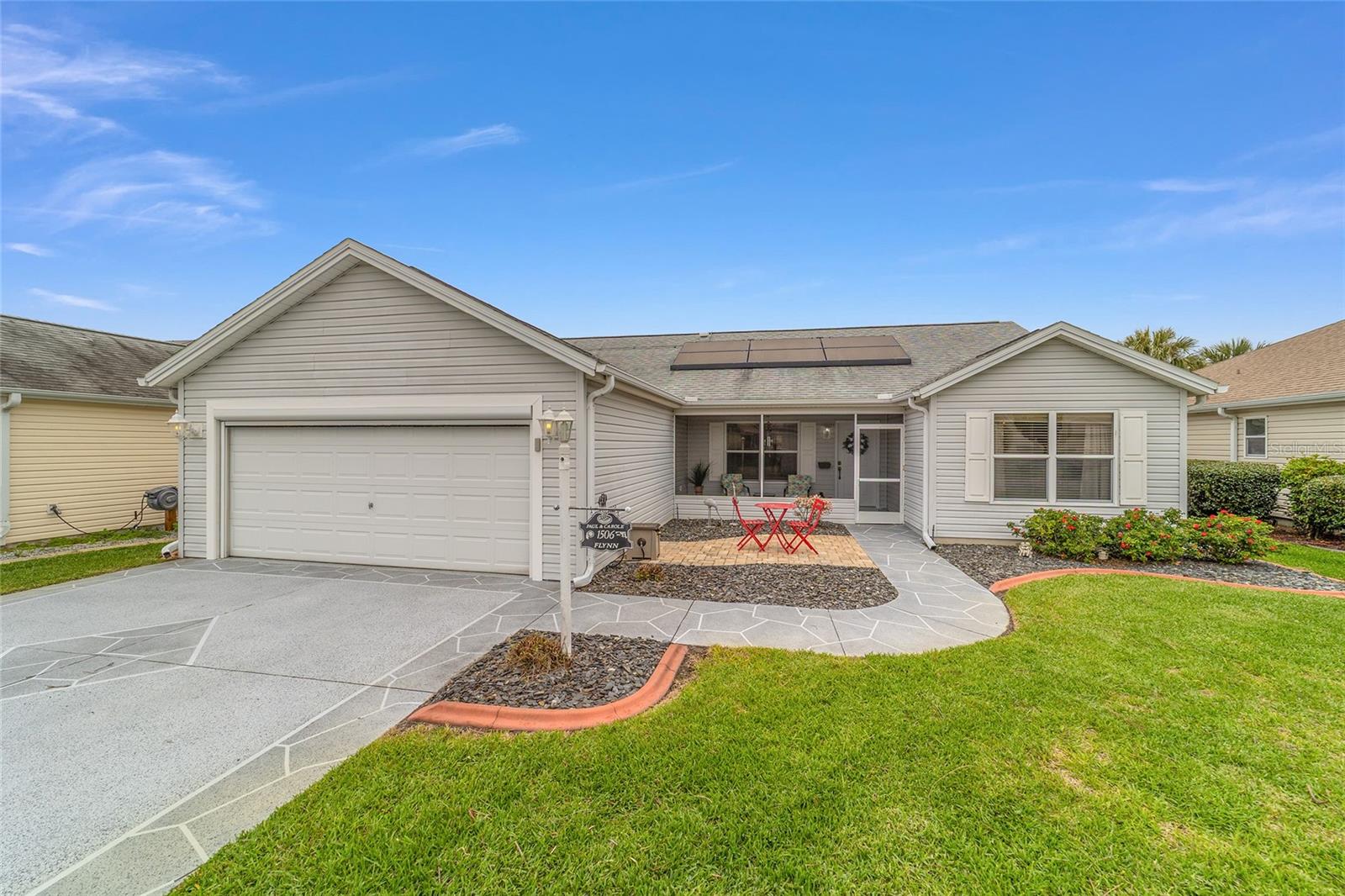 Single Family Residence in THE VILLAGES, FL - Daniel Dourado