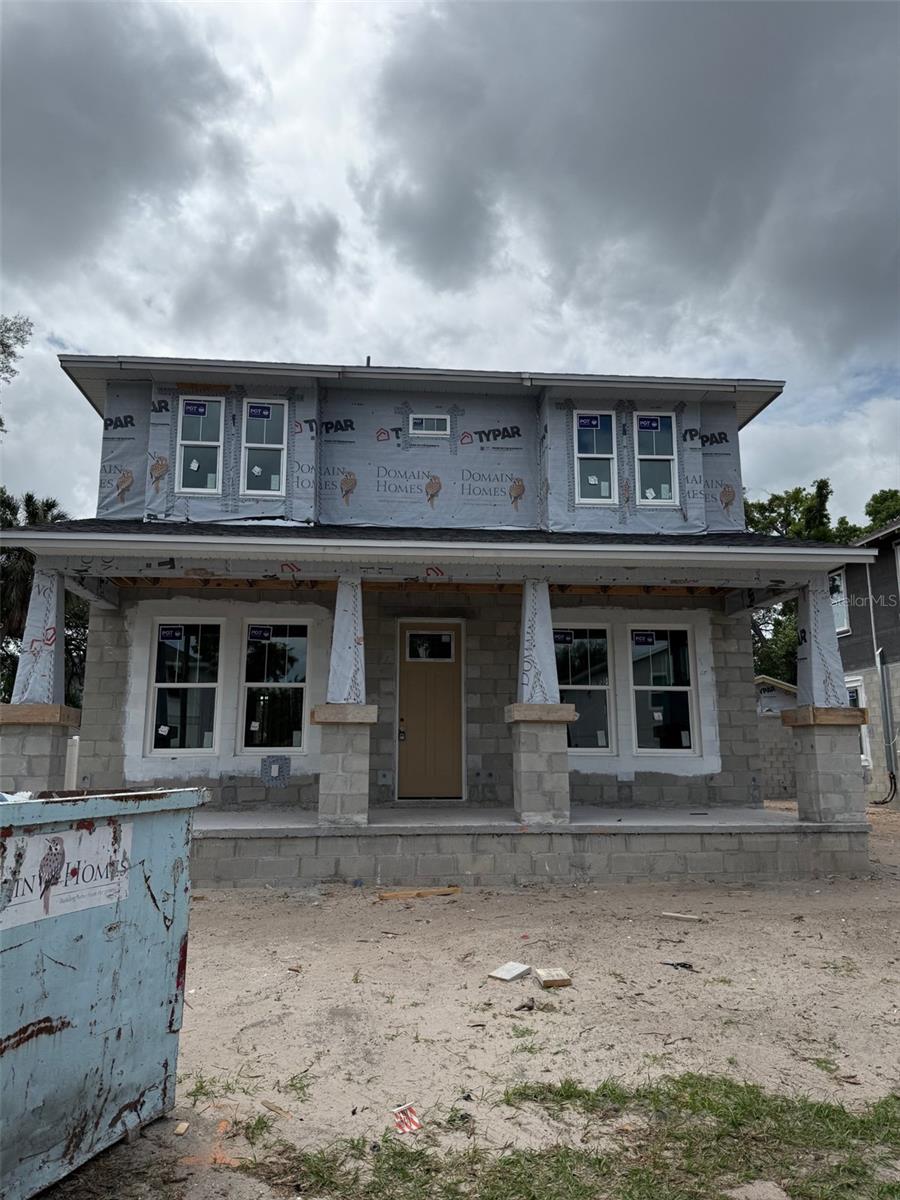 Single Family Residence in TAMPA, FL - Daniel Dourado