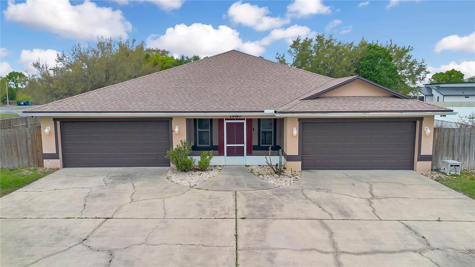 Single Family Residence in KISSIMMEE, FL - Daniel Dourado