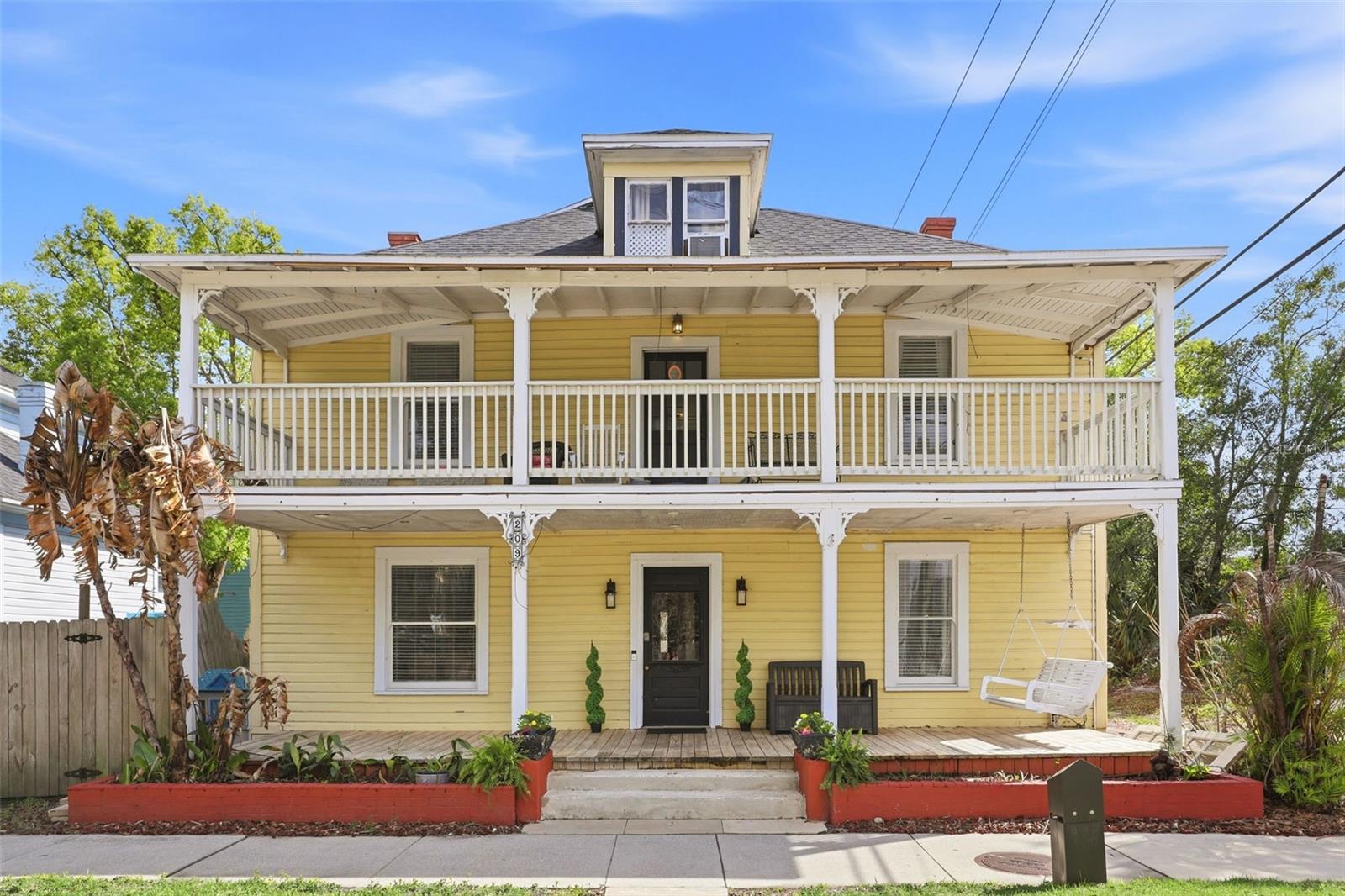 Single Family Residence in SANFORD, FL - Daniel Dourado