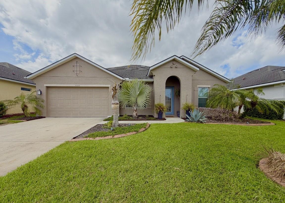 Single Family Residence in PORT ORANGE, FL - Daniel Dourado