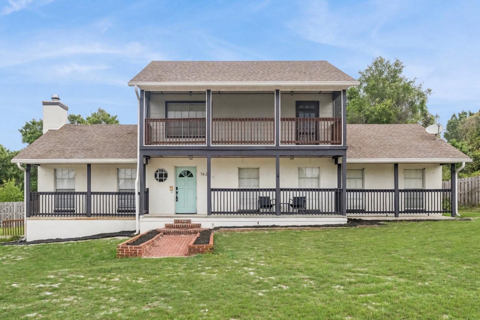 Single Family Residence in DEBARY, FL - Daniel Dourado