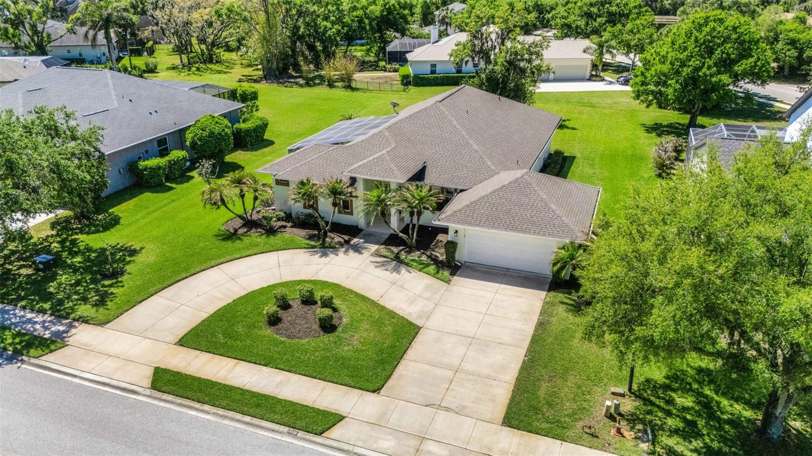 Single Family Residence in BRADENTON, FL - Daniel Dourado
