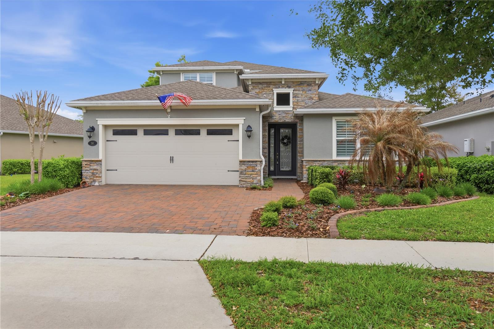 Single Family Residence em DELAND, FL - Daniel Dourado