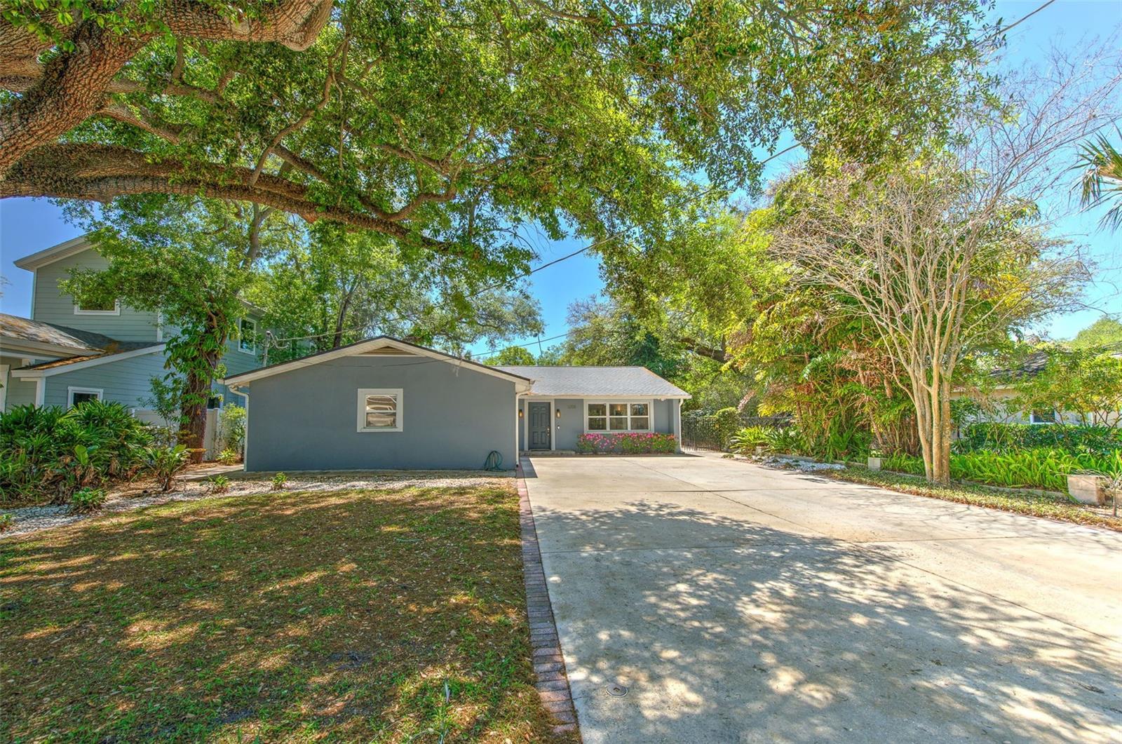 Single Family Residence em TAMPA, FL - Daniel Dourado
