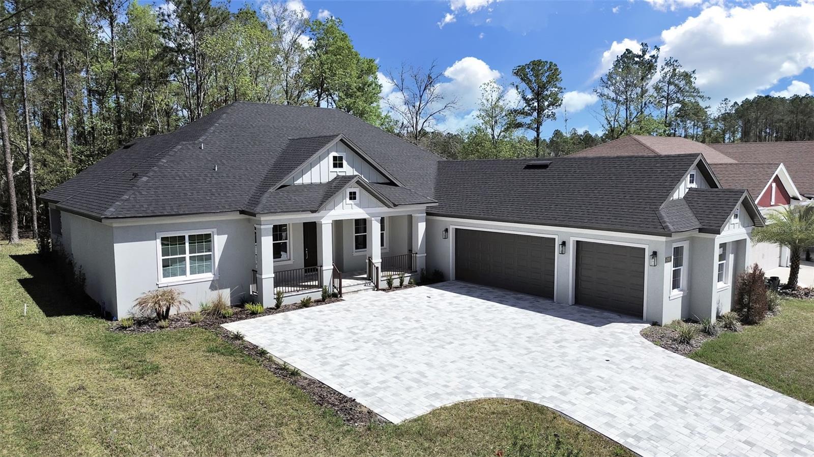 Single Family Residence in BROOKSVILLE, FL - Daniel Dourado