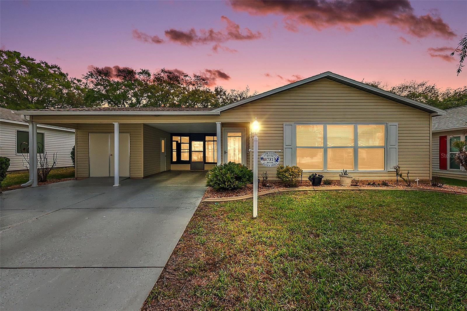 Single Family Residence in THE VILLAGES, FL - Daniel Dourado