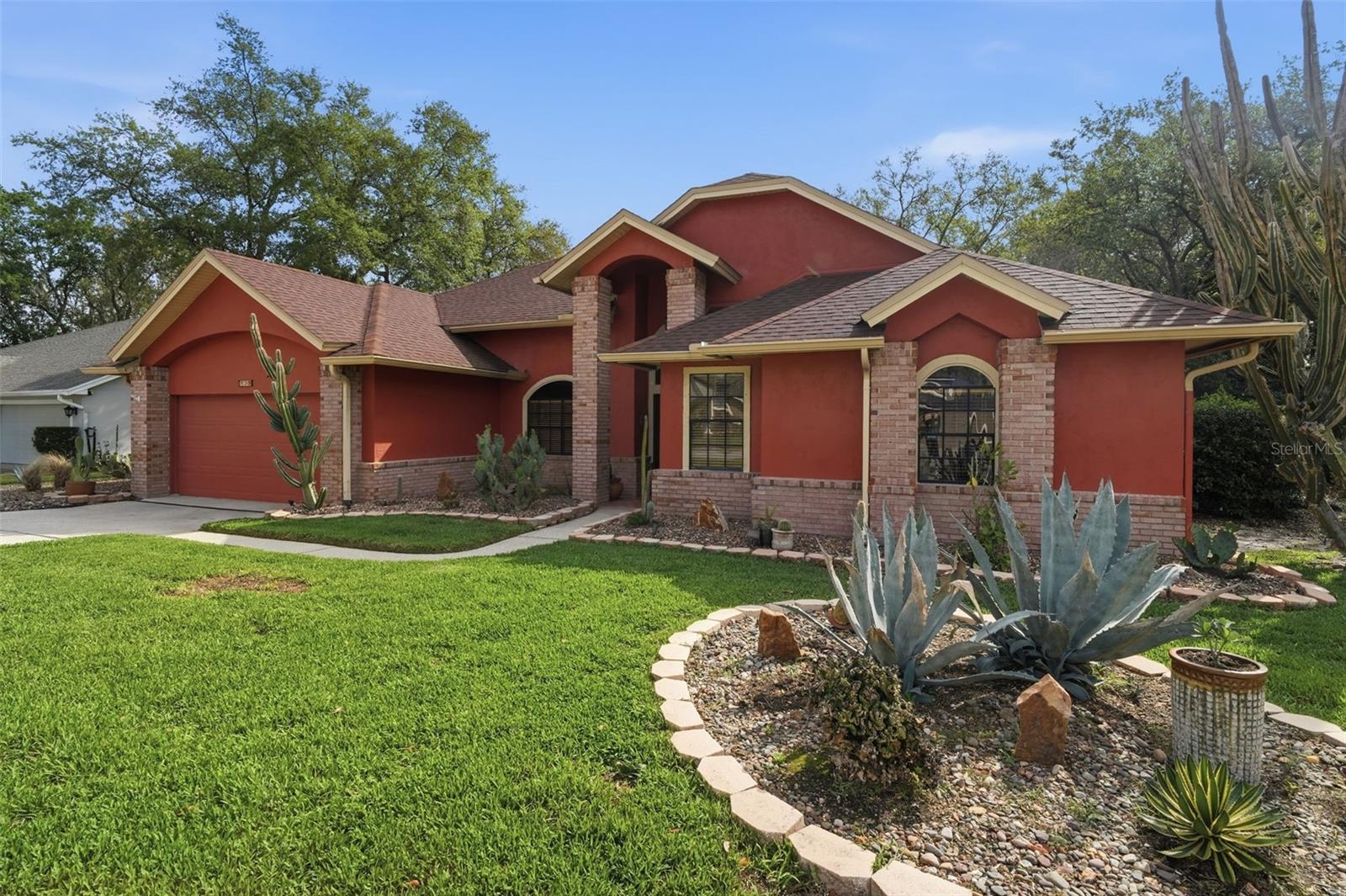 Single Family Residence in CASSELBERRY, FL - Daniel Dourado