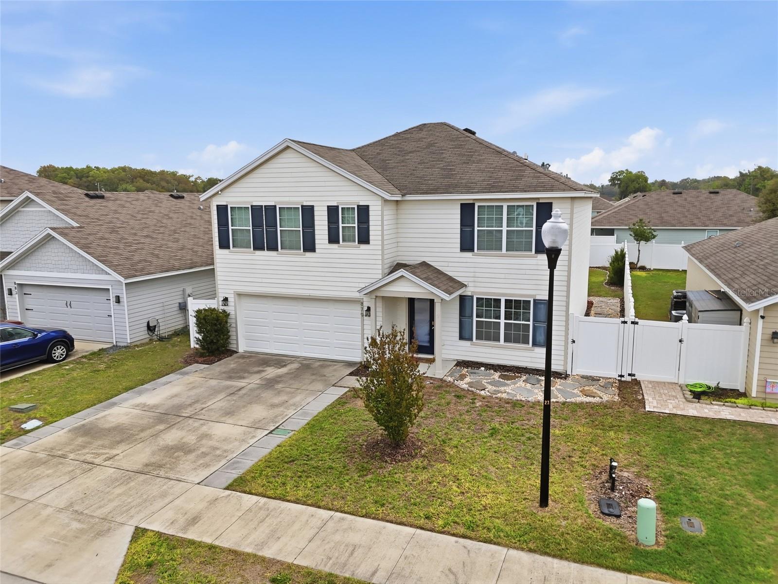 Single Family Residence em NEWBERRY, FL - Daniel Dourado
