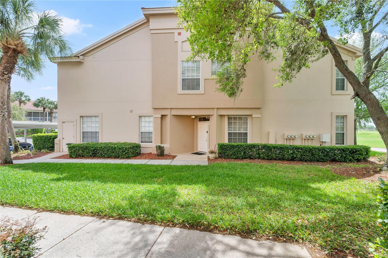 Condominium in LAKELAND, FL - Daniel Dourado