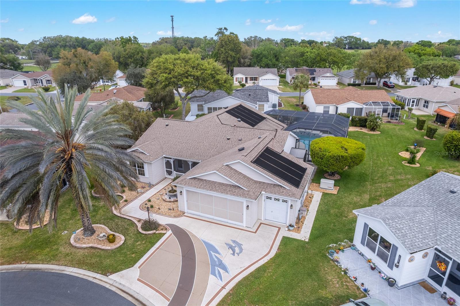 Single Family Residence in THE VILLAGES, FL - Daniel Dourado
