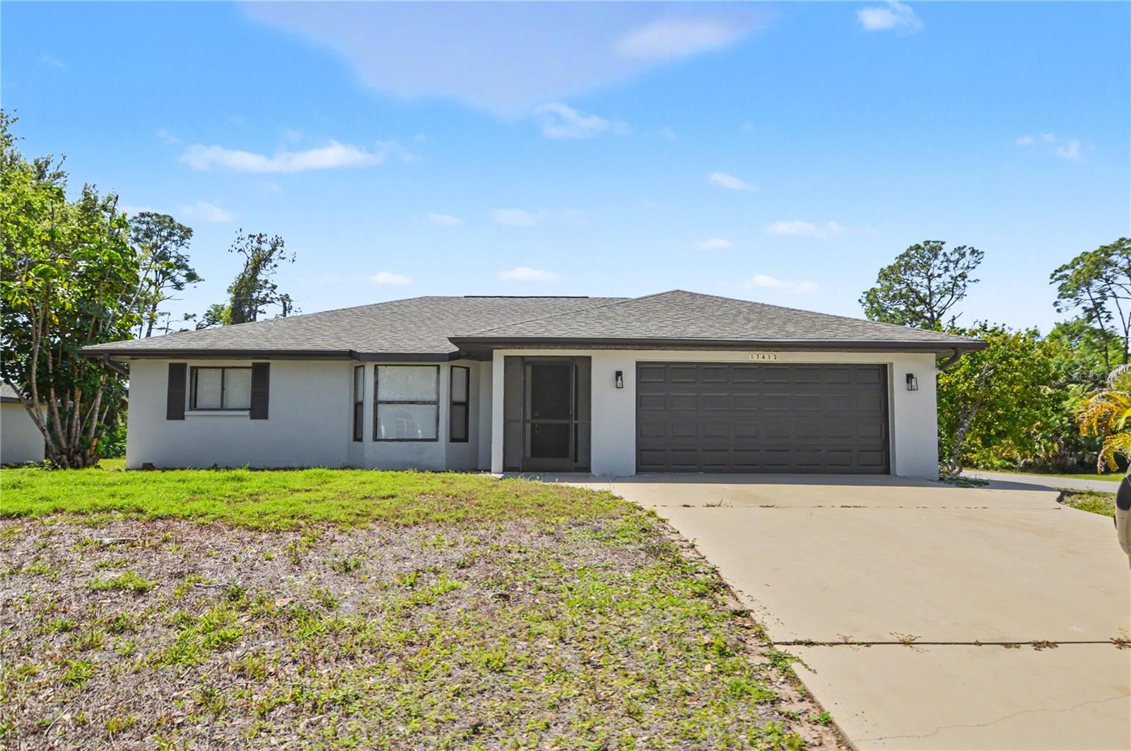 Single Family Residence in PORT CHARLOTTE, FL - Daniel Dourado