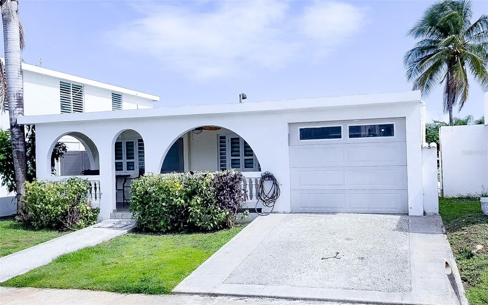 Single Family Residence in RIO GRANDE, PR - Daniel Dourado