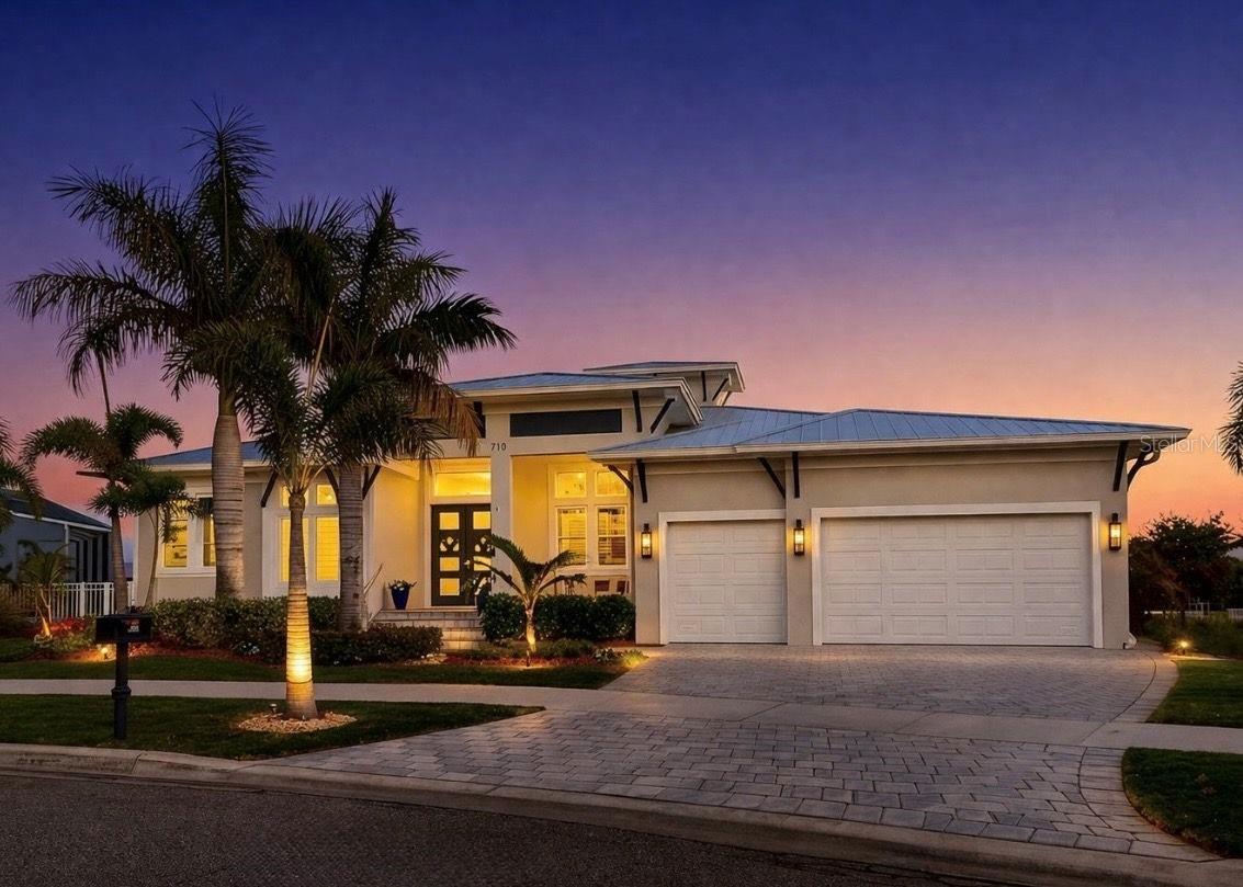 Single Family Residence em APOLLO BEACH, FL - Daniel Dourado