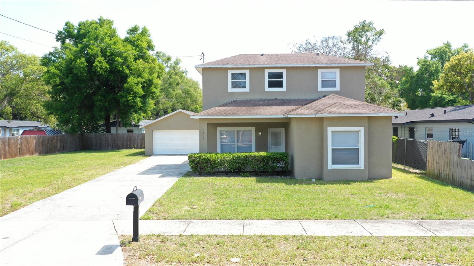 Single Family Residence in TAMPA, FL - Daniel Dourado