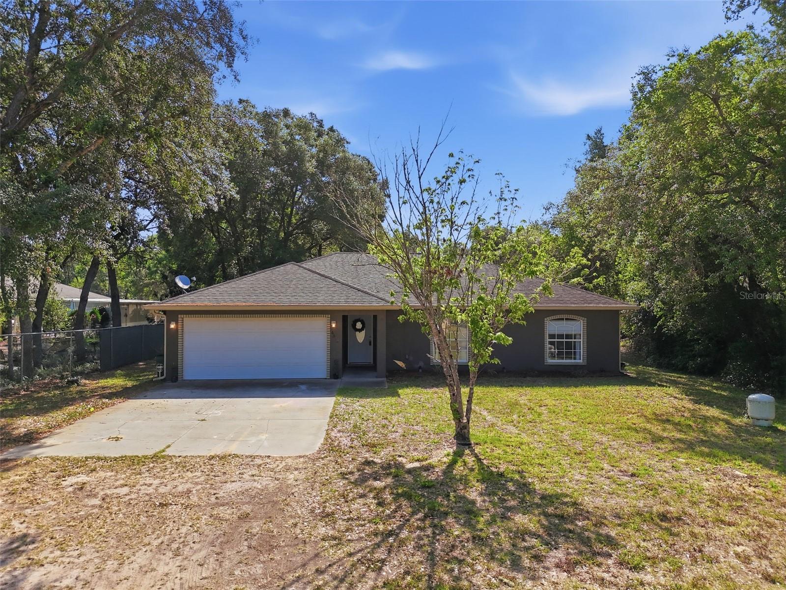 Single Family Residence em HERNANDO, FL - Daniel Dourado