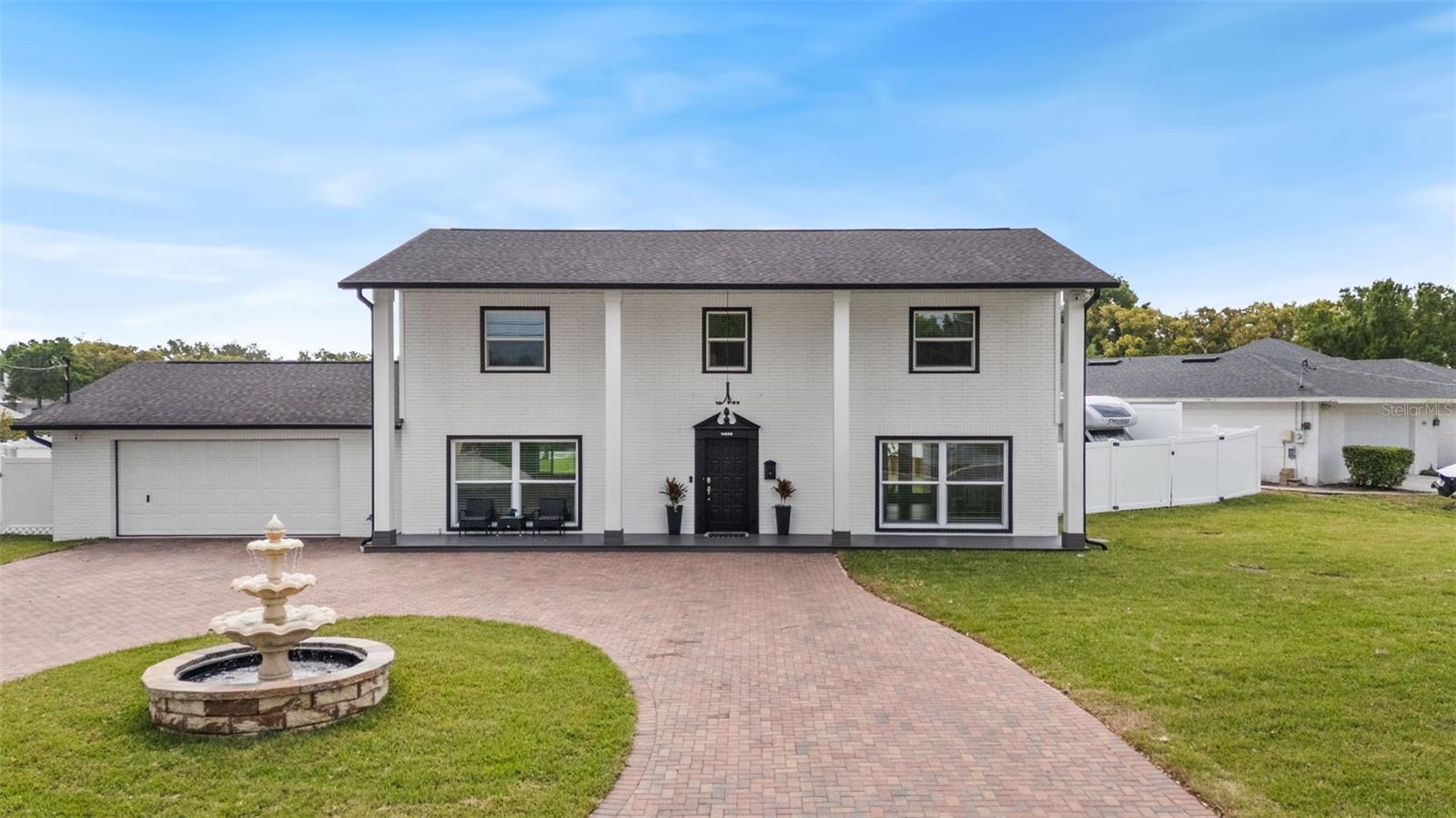 Single Family Residence in TAMPA, FL - Daniel Dourado