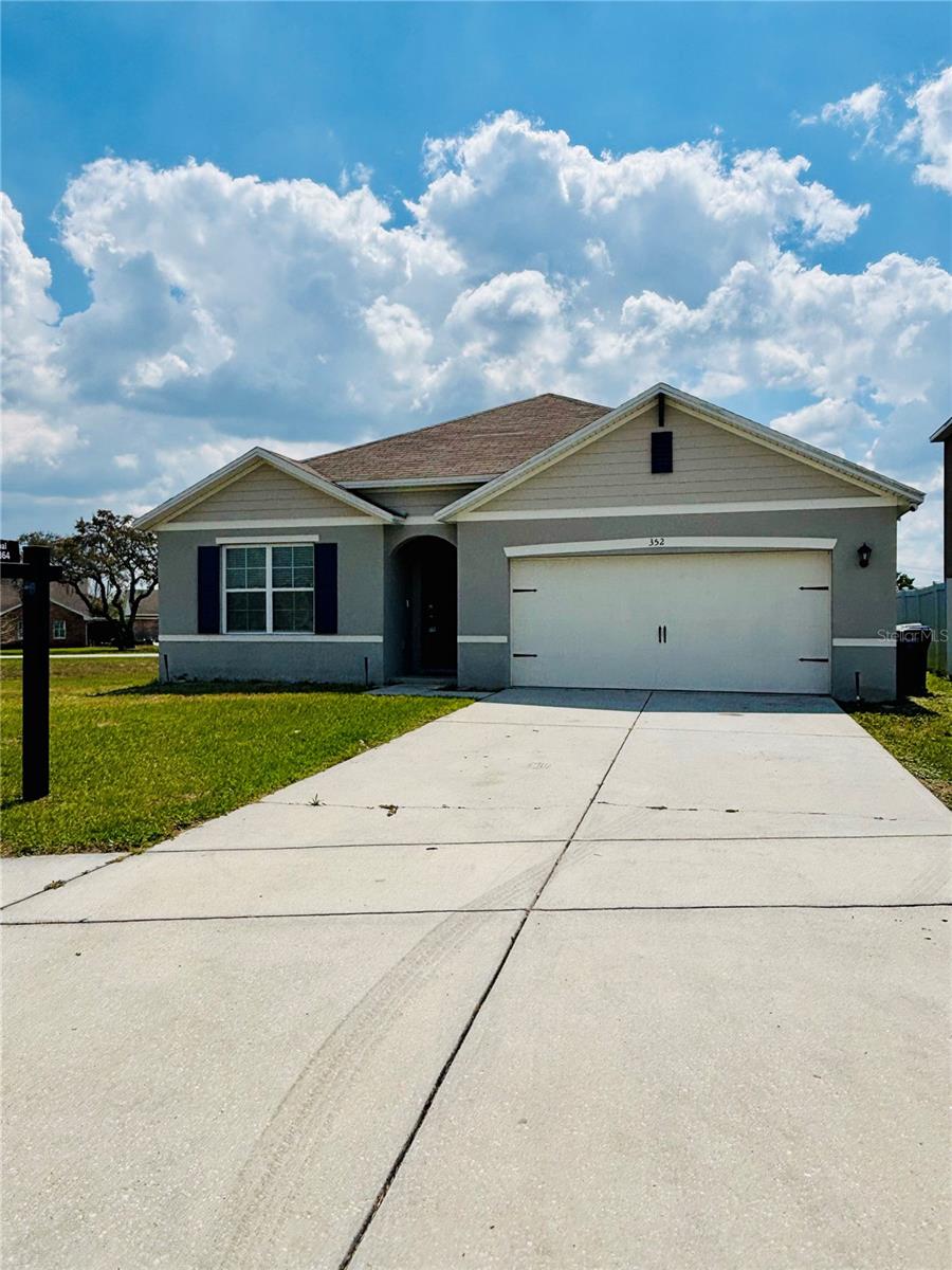 Single Family Residence em WINTER HAVEN, FL - Daniel Dourado