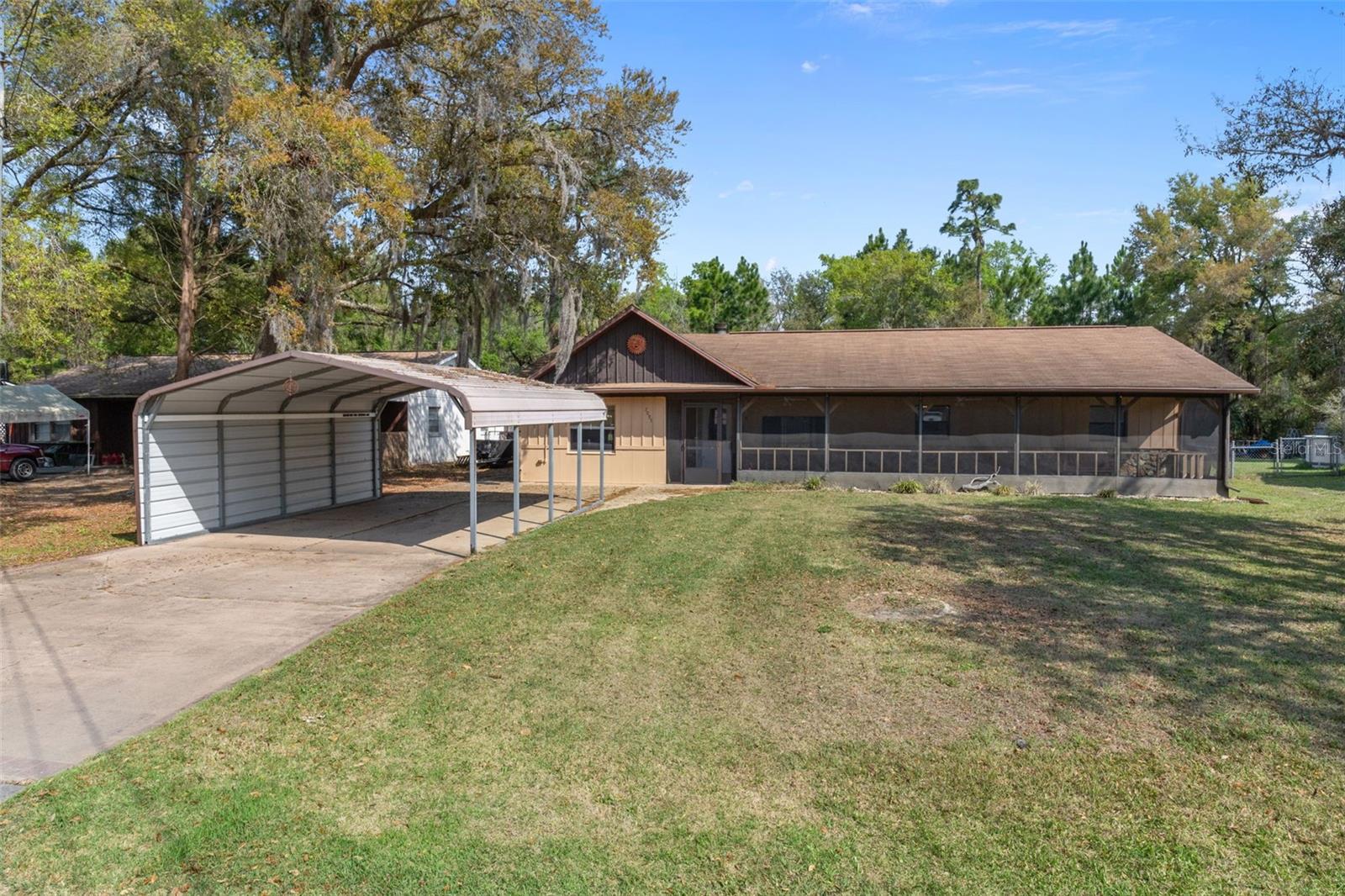 Single Family Residence em CRYSTAL RIVER, FL - Daniel Dourado