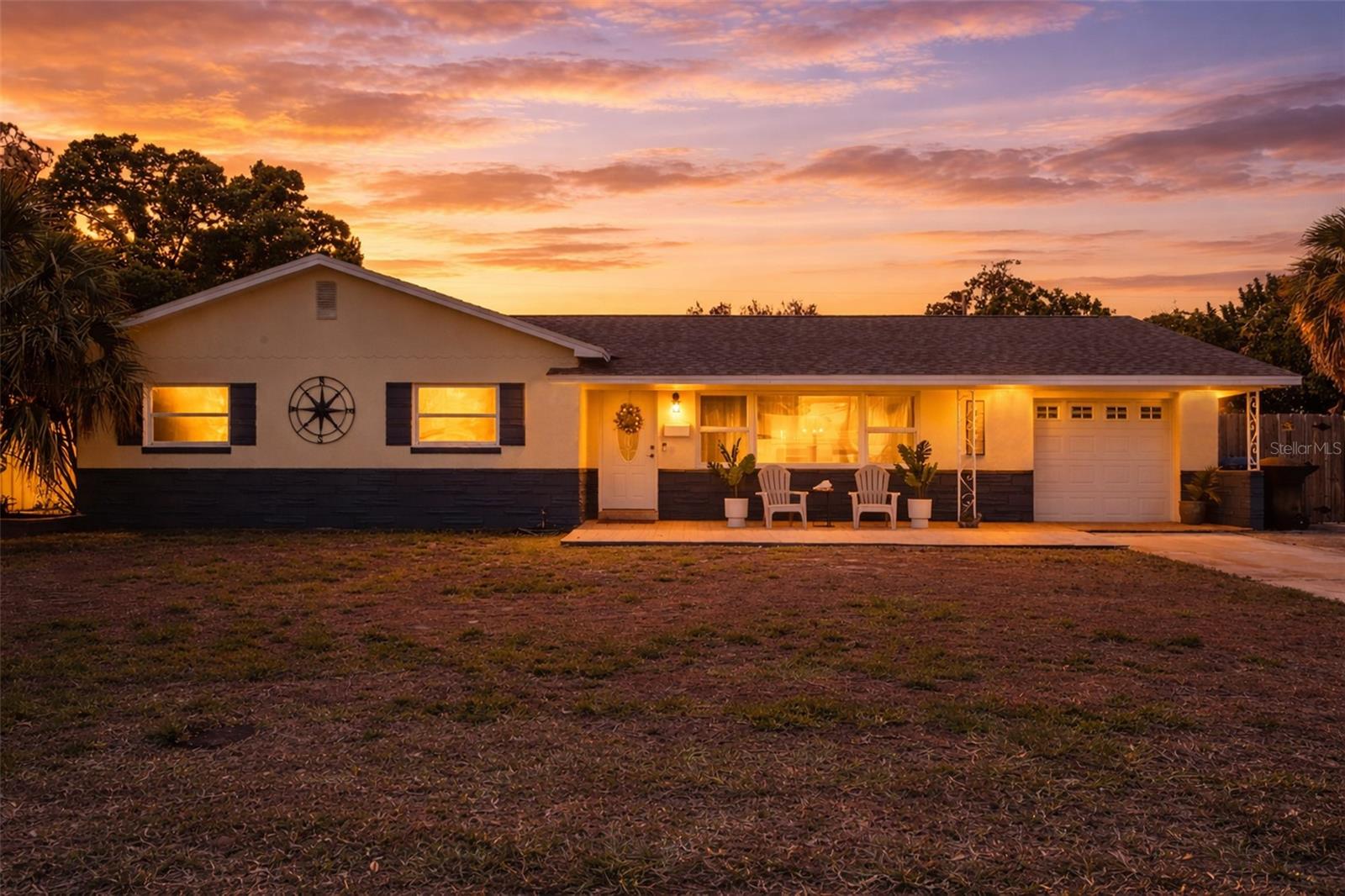 Single Family Residence em ST PETERSBURG, FL - Daniel Dourado