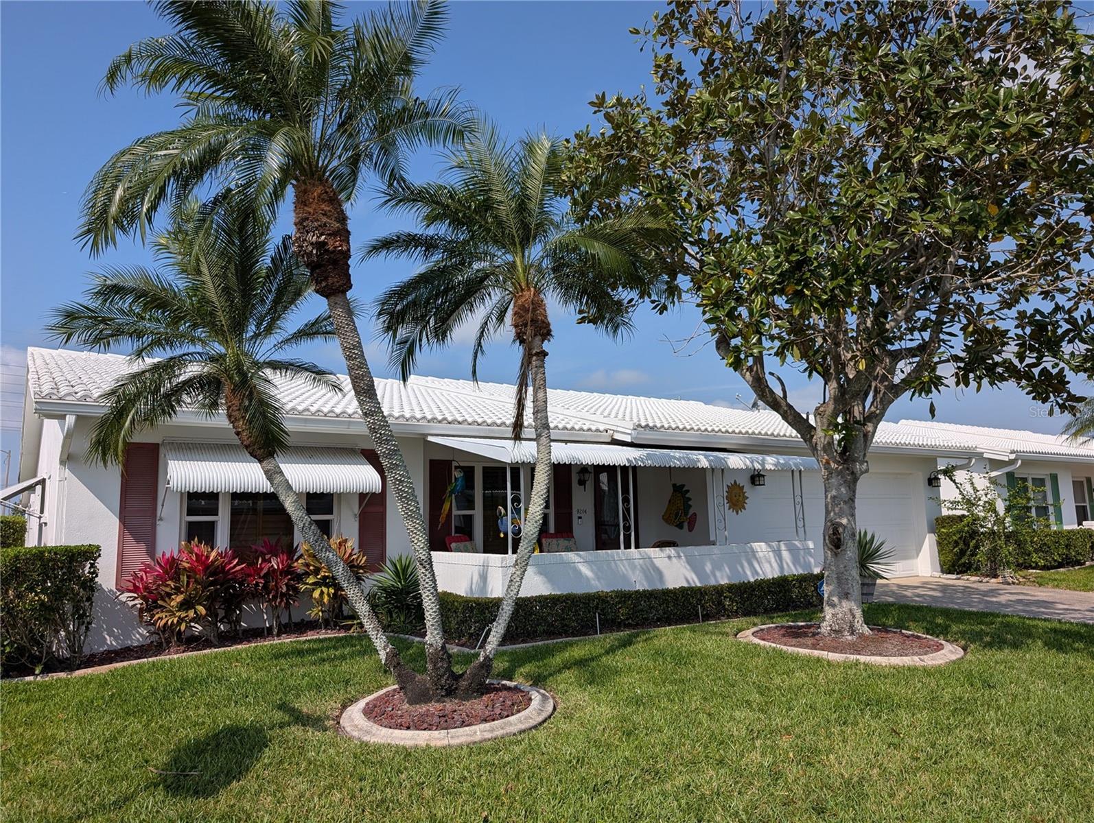 Single Family Residence em PINELLAS PARK, FL - Daniel Dourado