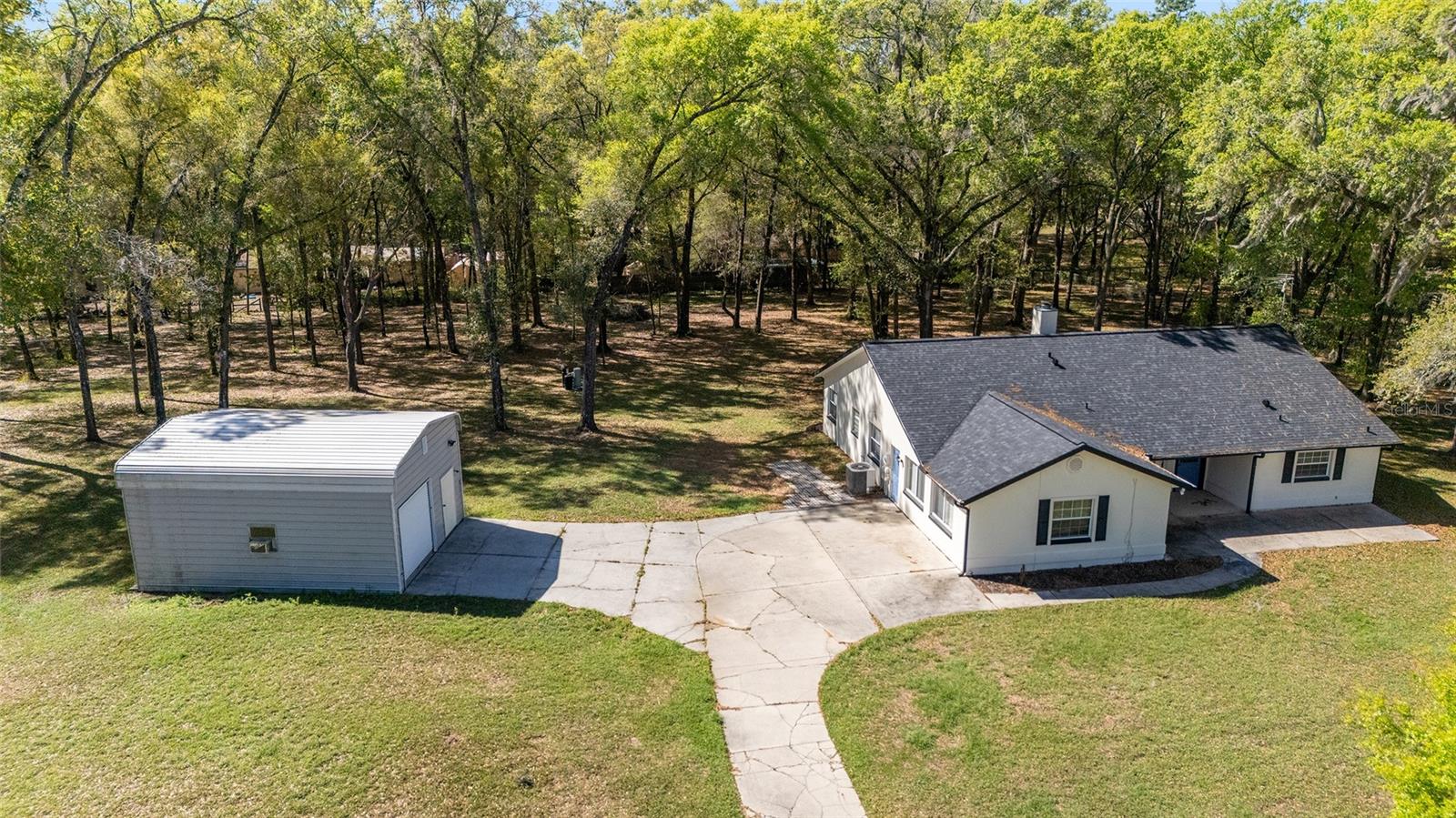 Single Family Residence in OCALA, FL - Daniel Dourado