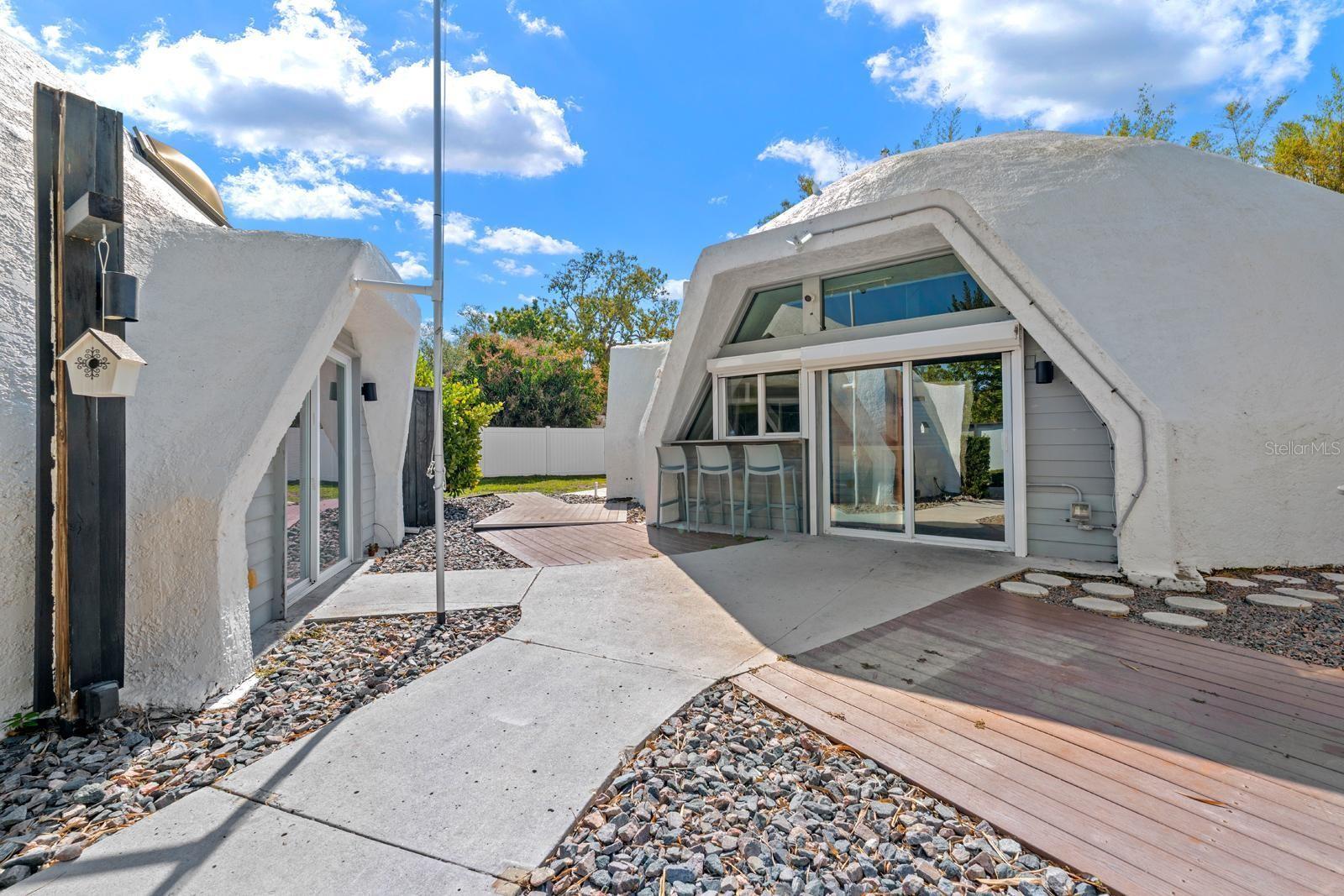 Single Family Residence em ST PETERSBURG, FL - Daniel Dourado