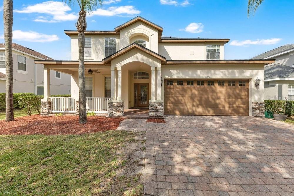 Single Family Residence in ORLANDO, FL - Daniel Dourado