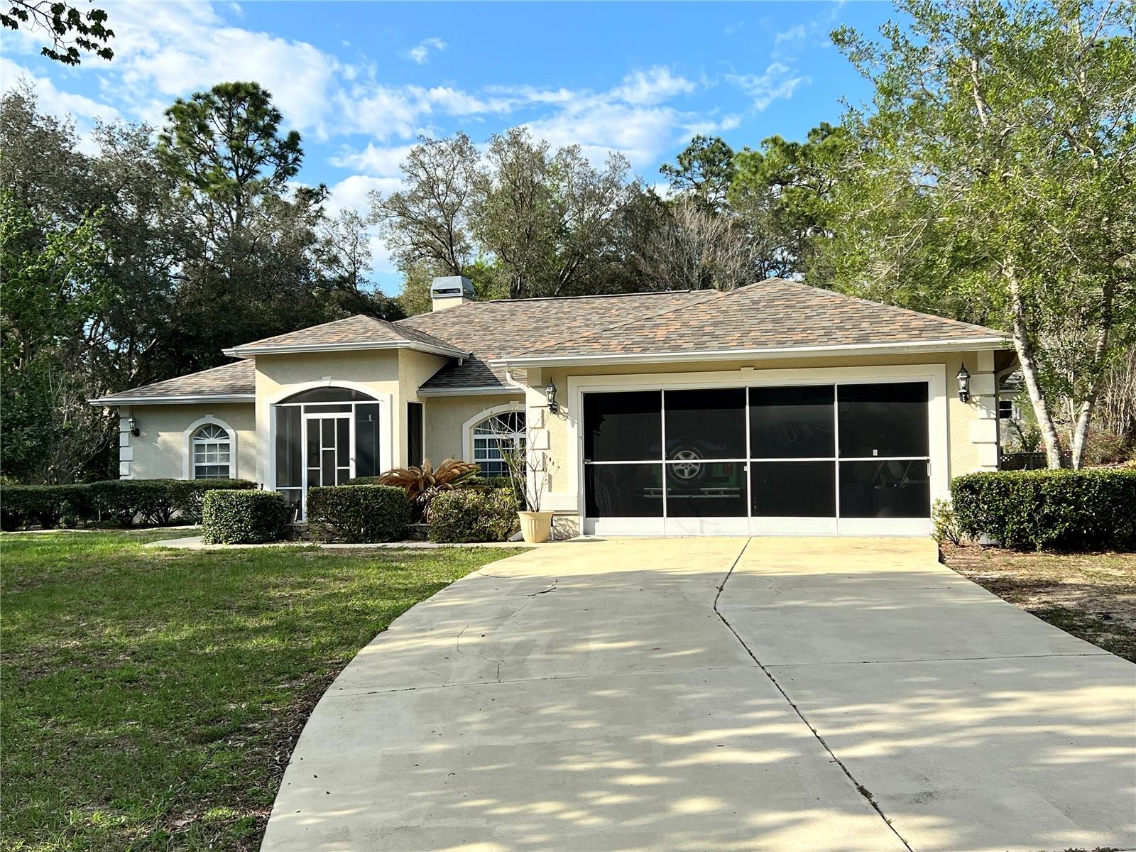 Single Family Residence in INVERNESS, FL - Daniel Dourado