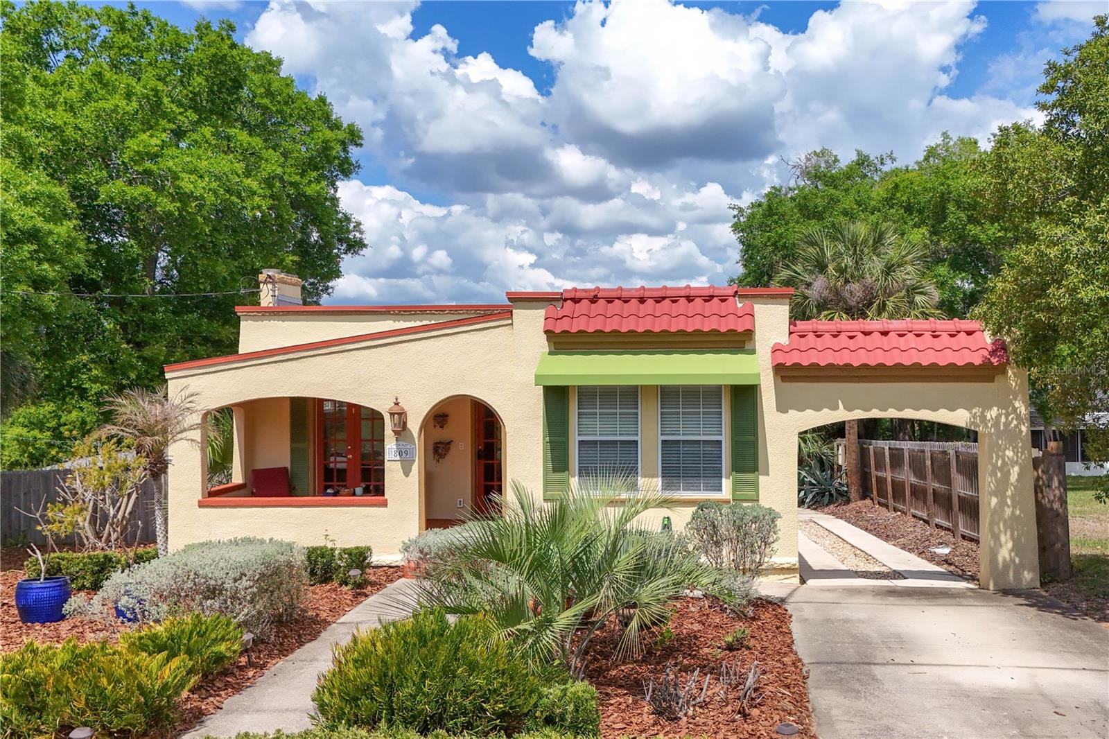 Single Family Residence em EUSTIS, FL - Daniel Dourado