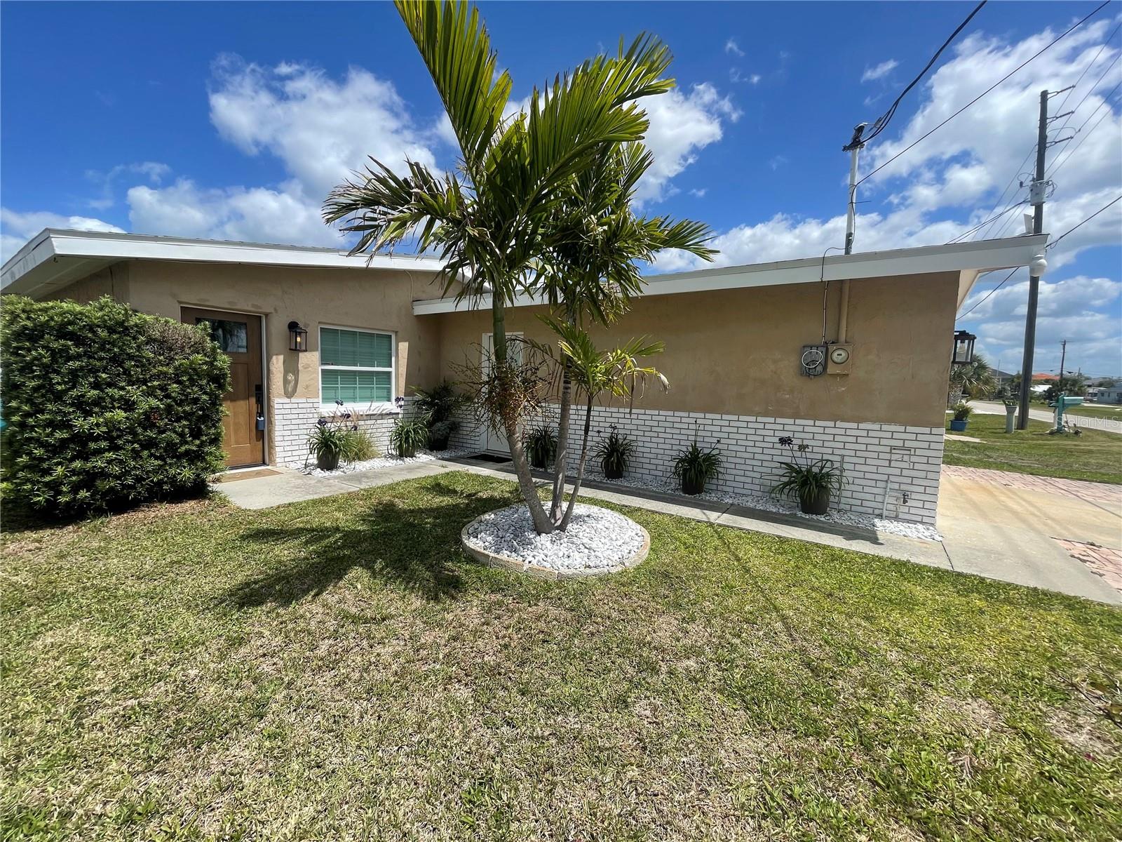 Single Family Residence in HUDSON, FL - Daniel Dourado