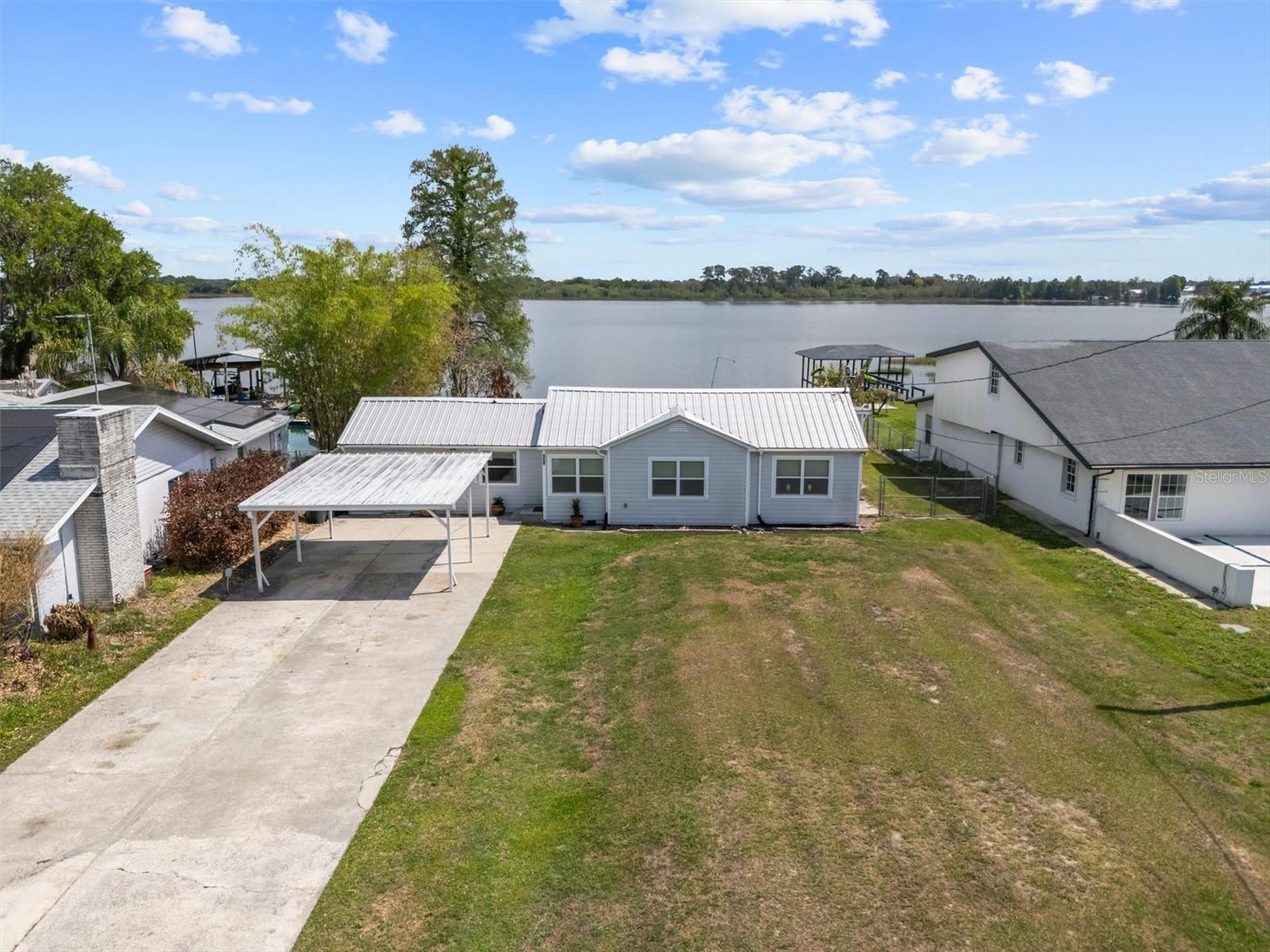 Single Family Residence em WINTER HAVEN, FL - Daniel Dourado