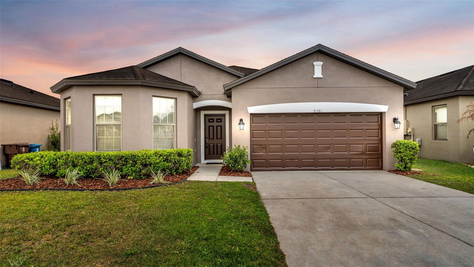 Single Family Residence em POLK CITY, FL - Daniel Dourado