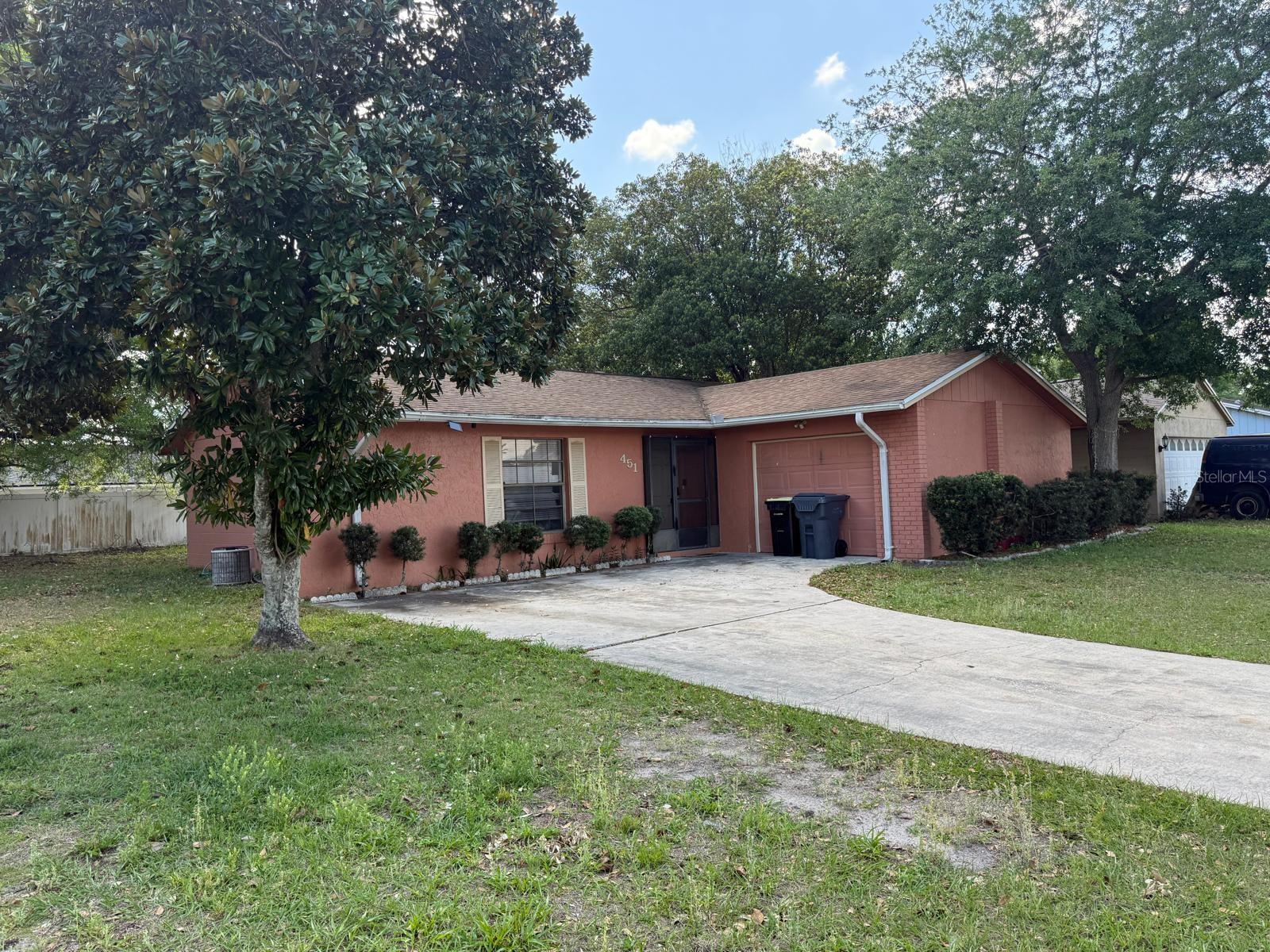 Single Family Residence em POINCIANA, FL - Daniel Dourado