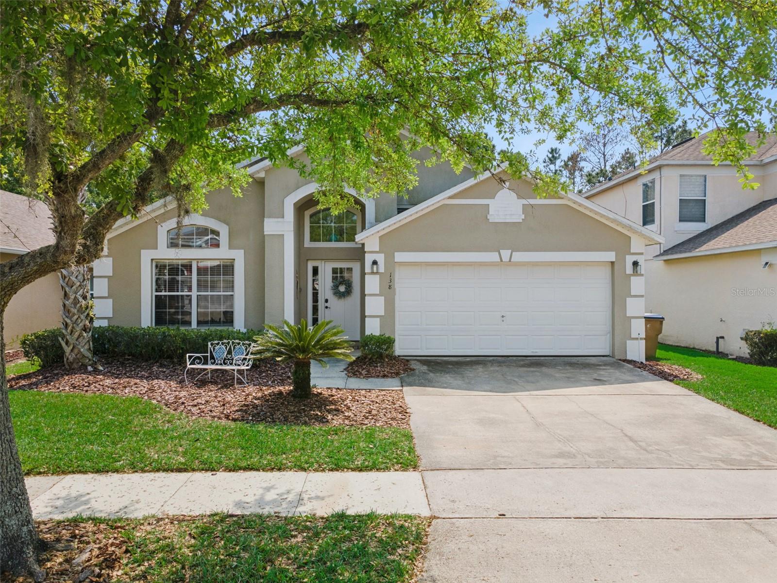 Single Family Residence em KISSIMMEE, FL - Daniel Dourado